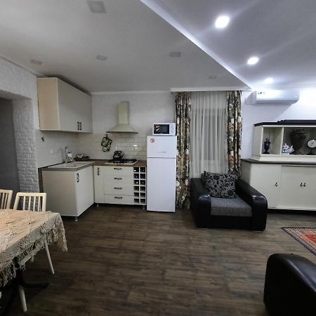 G&M Apartment Tbilisi Ngoại thất bức ảnh