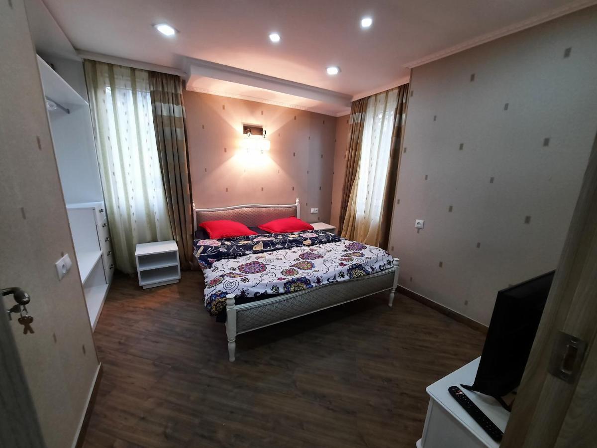 G&M Apartment Tbilisi Ngoại thất bức ảnh